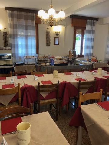 Hotel Saturno Lido di Jesolo Dış mekan fotoğraf